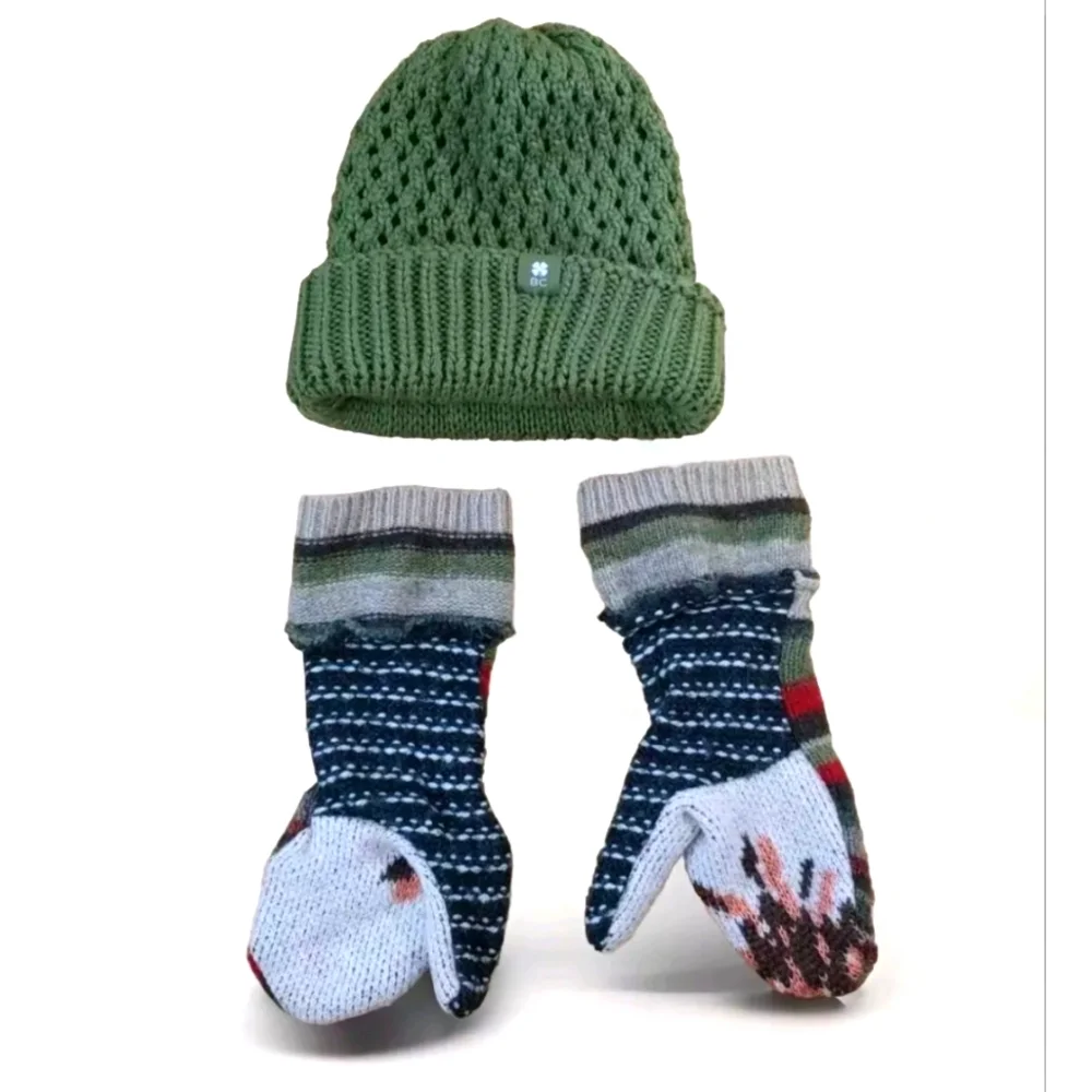 Boho Green Acrylic Cable Knit Hat Wool Alpaca Mittens Glove Set Boho Artsy OS